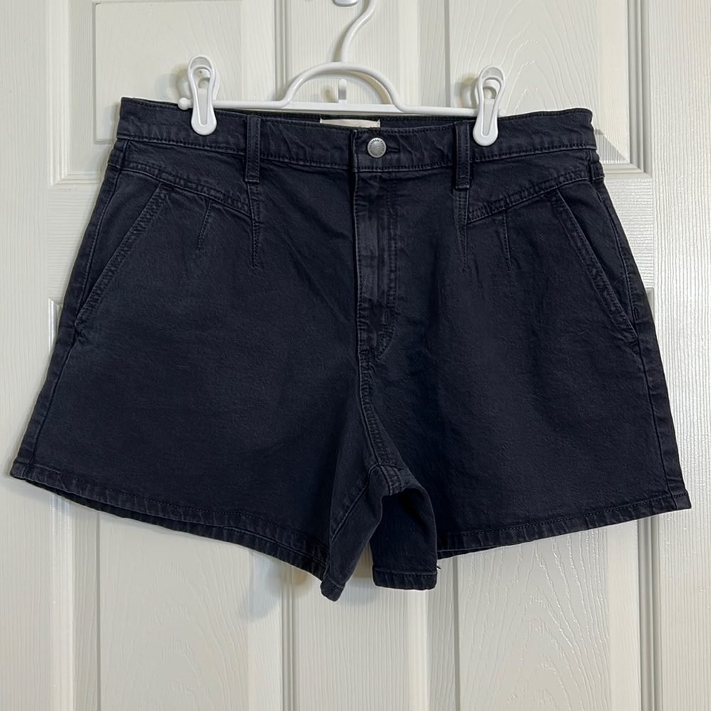 Universal Thread high rise midi shorts
